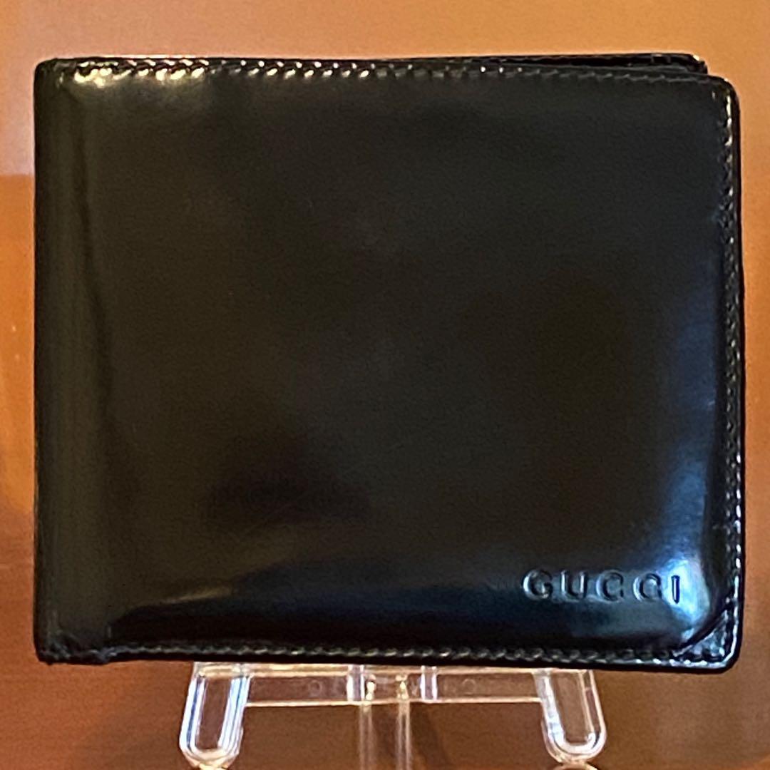 GUCCI ブラック 二つ折り財布 パテントレザー　イタリア製