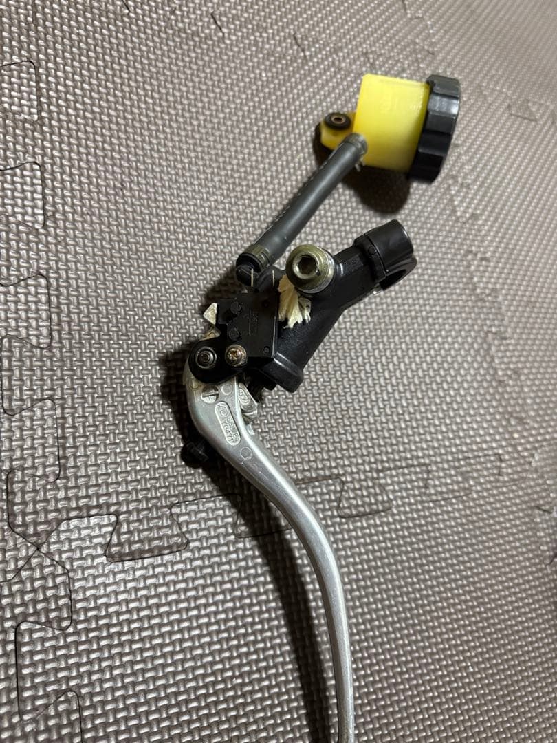 セミラジアルブレンボブレーキ