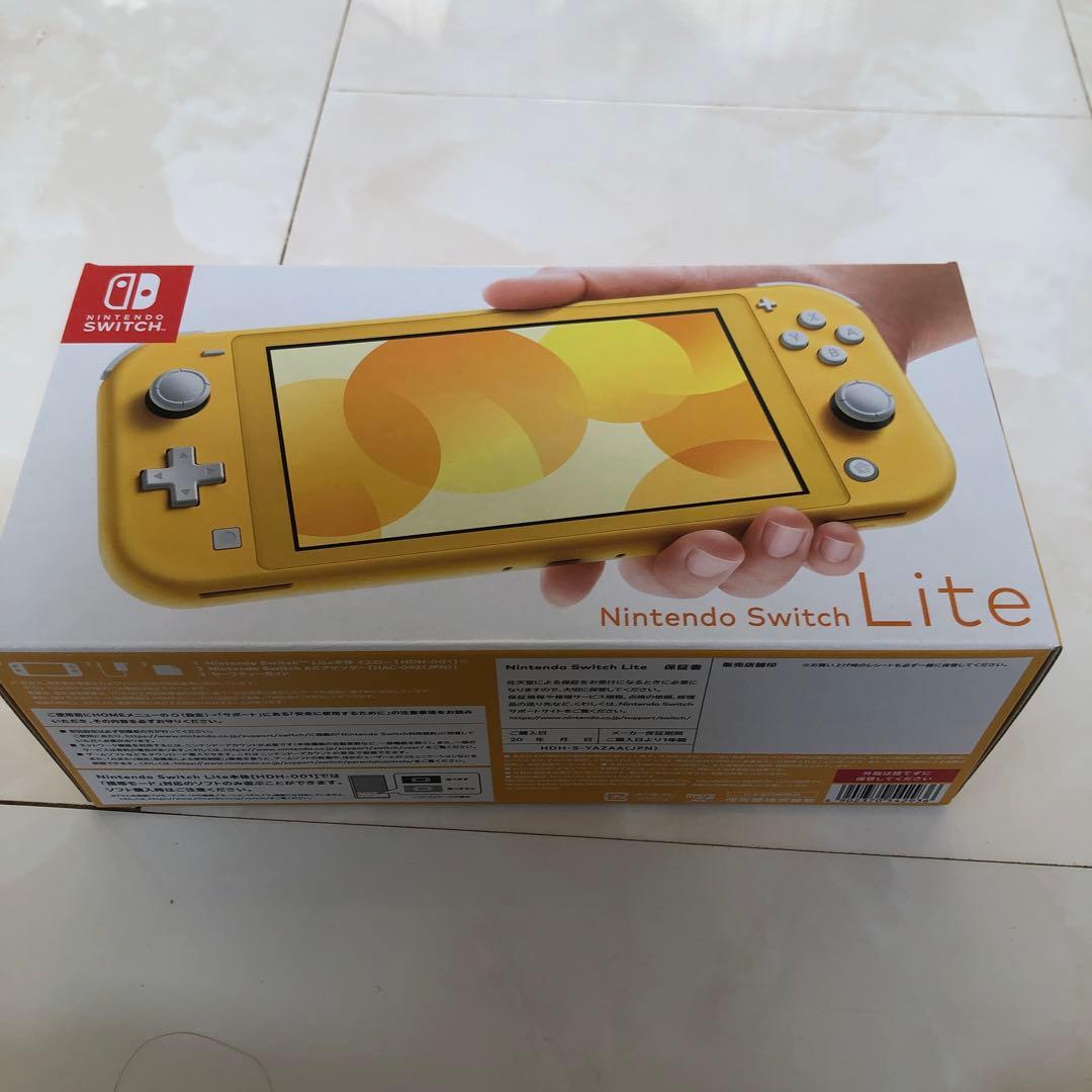 Nintendo Switch ライト　本体　イエロー