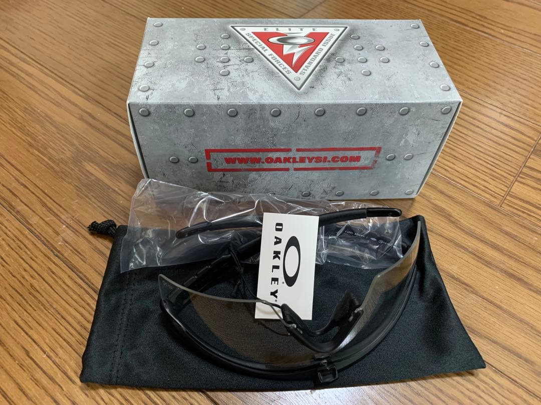 f*a様 Oakley Industrial M-Frame 2.0 Clear