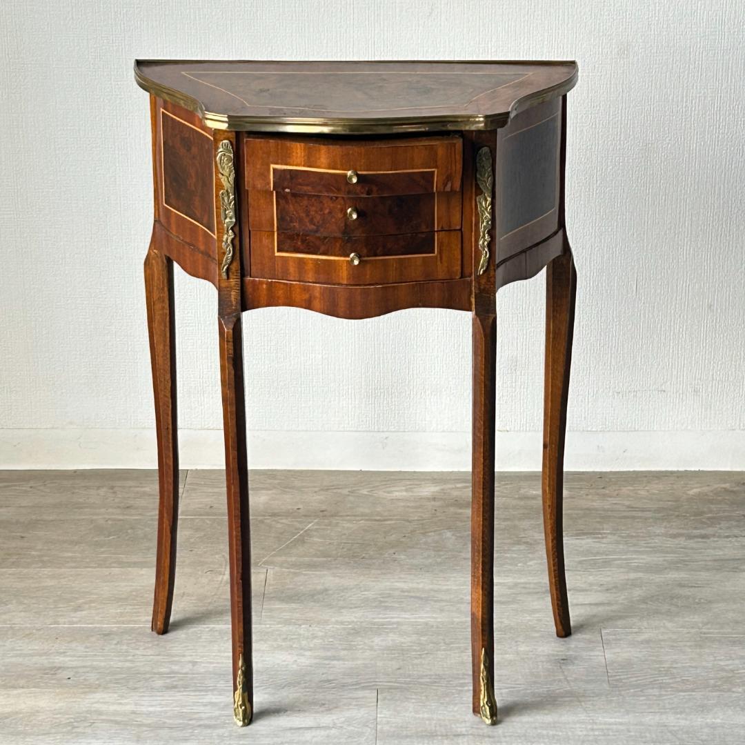 イギリス アンティーク家具 サイドキャビネット 棚 店舗什器 418A