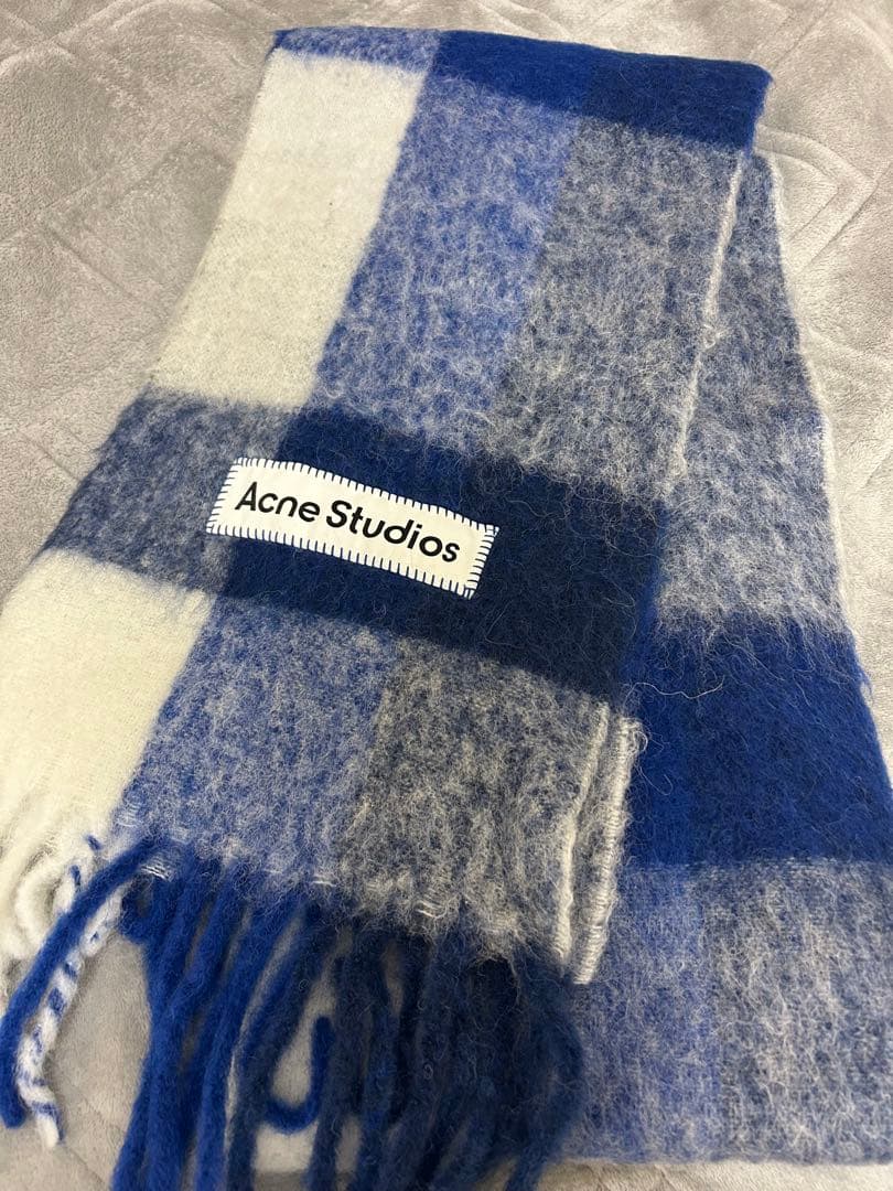 【極美品】Acne Studios モヘアチェックスカーフ
