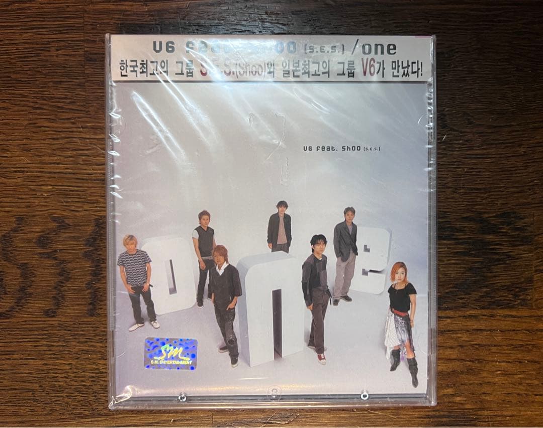 未開封 V6 feet.S.E.S Shoo  コラボ CD 「ONE」韓国CD