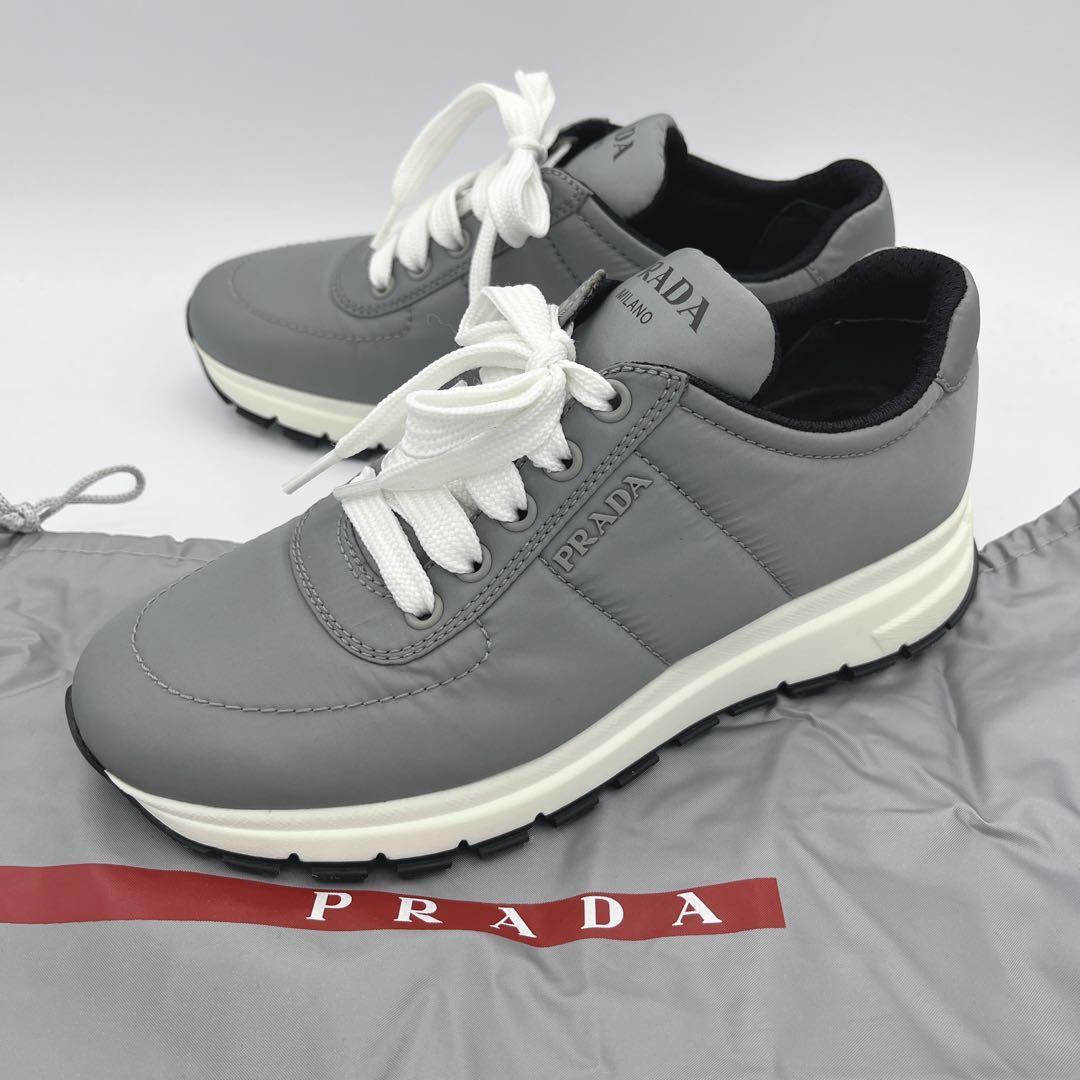極美品　PRADA グレー　ナイロン スニーカー　36