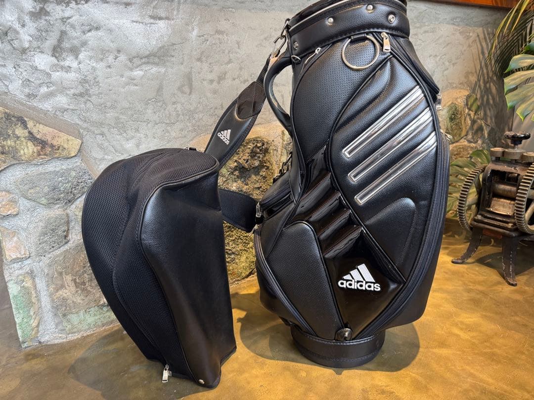 美品⭐︎adidas キャディバッグ ブラックヘッドカバー付き