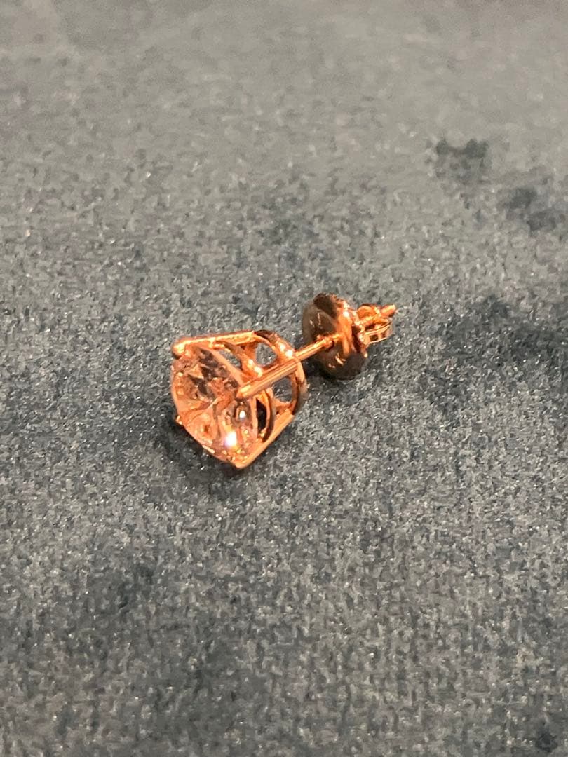 Bacchus 　1.29ct 天然ダイヤモンドピアス