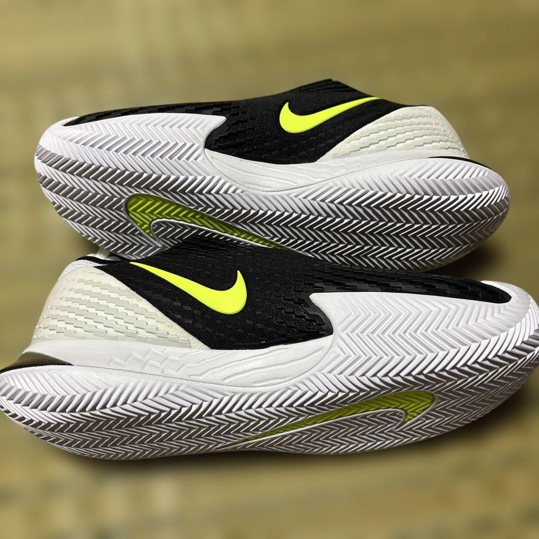 最終値下げ【ナダル】Nike テニスシューズ ブラック/イエロー　25cm