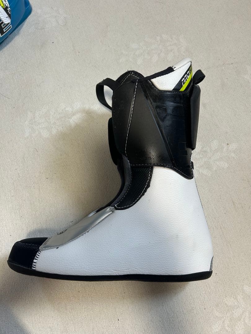 LANGE RS 130 スキーブーツ 男性用