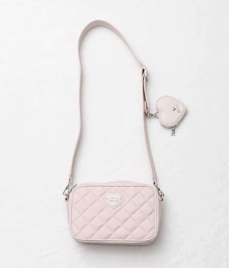 pium ハートポーチ付きナイロンスクエアショルダーバッグ　ピンク