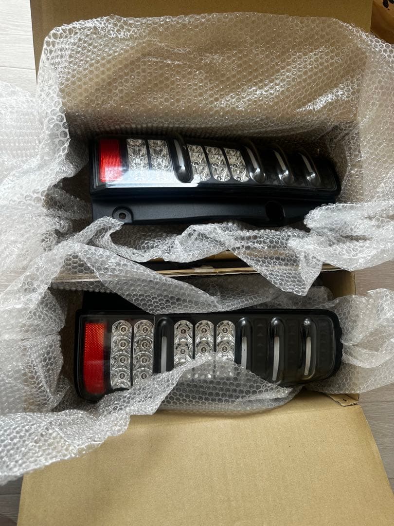 売り切り　ジムニー　jb23 テールランプ✖︎2