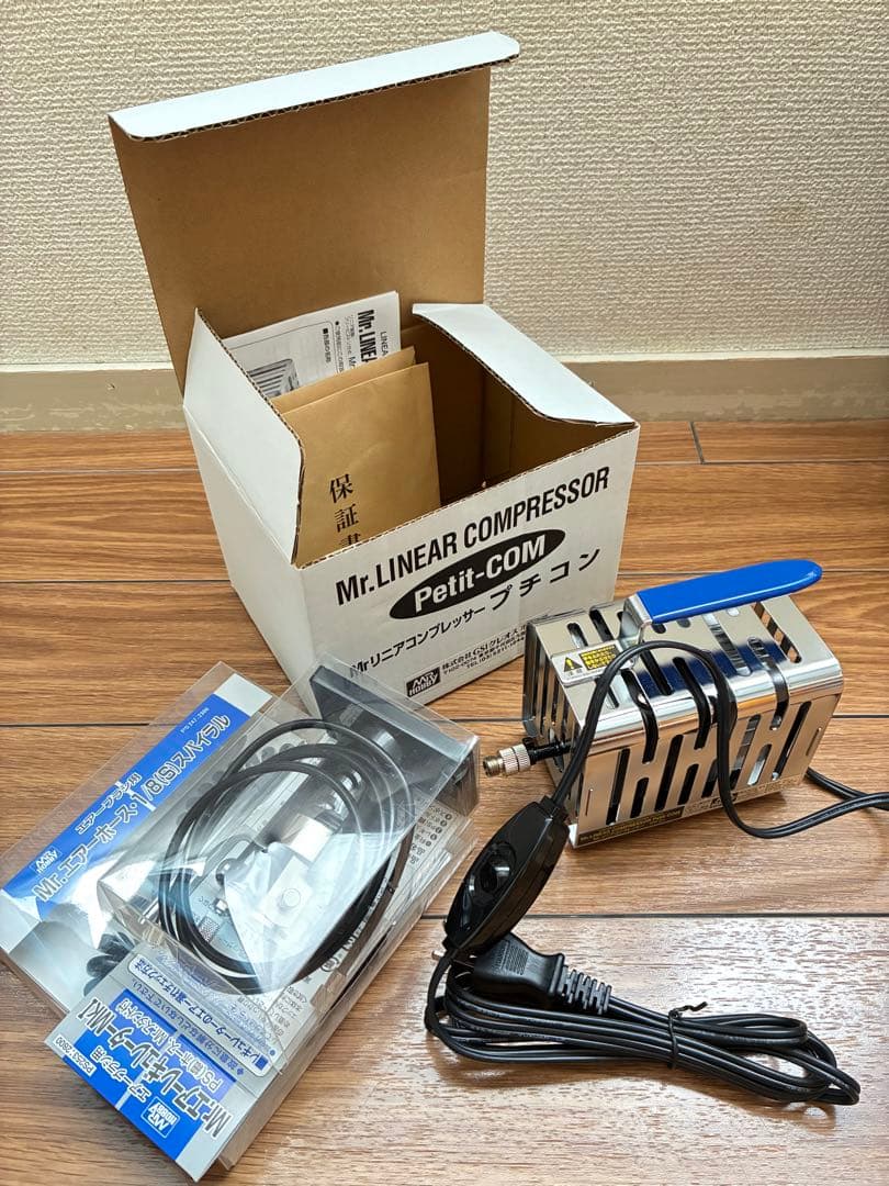 【未使用品】クレオス Mr.リニアコンプレッサー プチコン