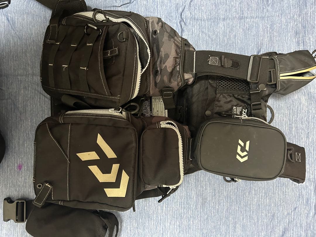 ダイワ　ベンチクールゲームベスト