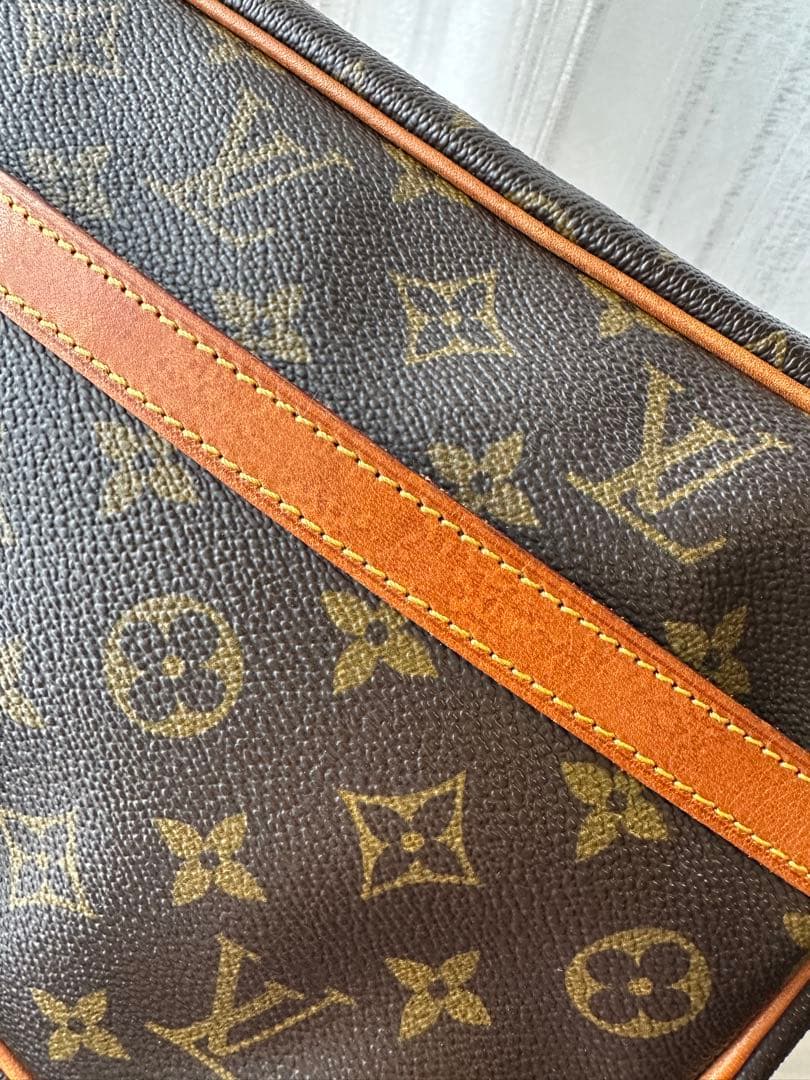 ルイヴィトン　コンピエーニュ28　セカンドバッグ　クラッチバッグ　モノグラム