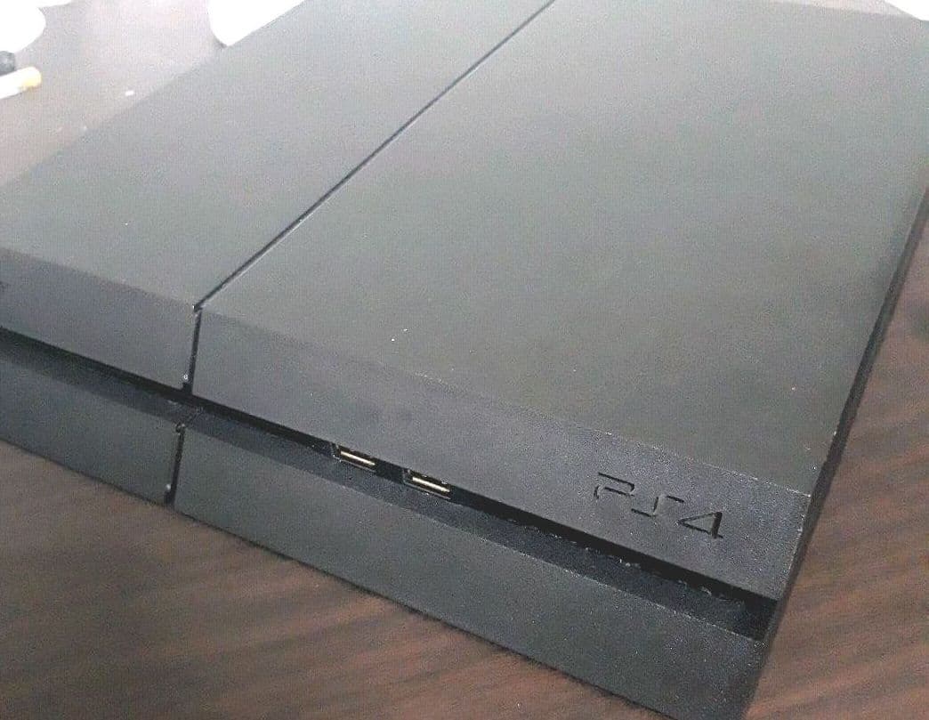 PS4本体、ゲームソフト、リモコン