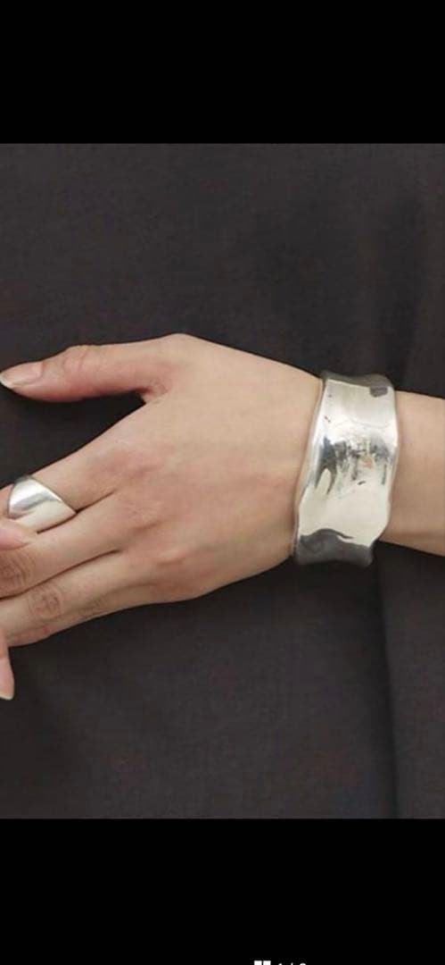 823さま専用カレンソロジー シルバーバングル