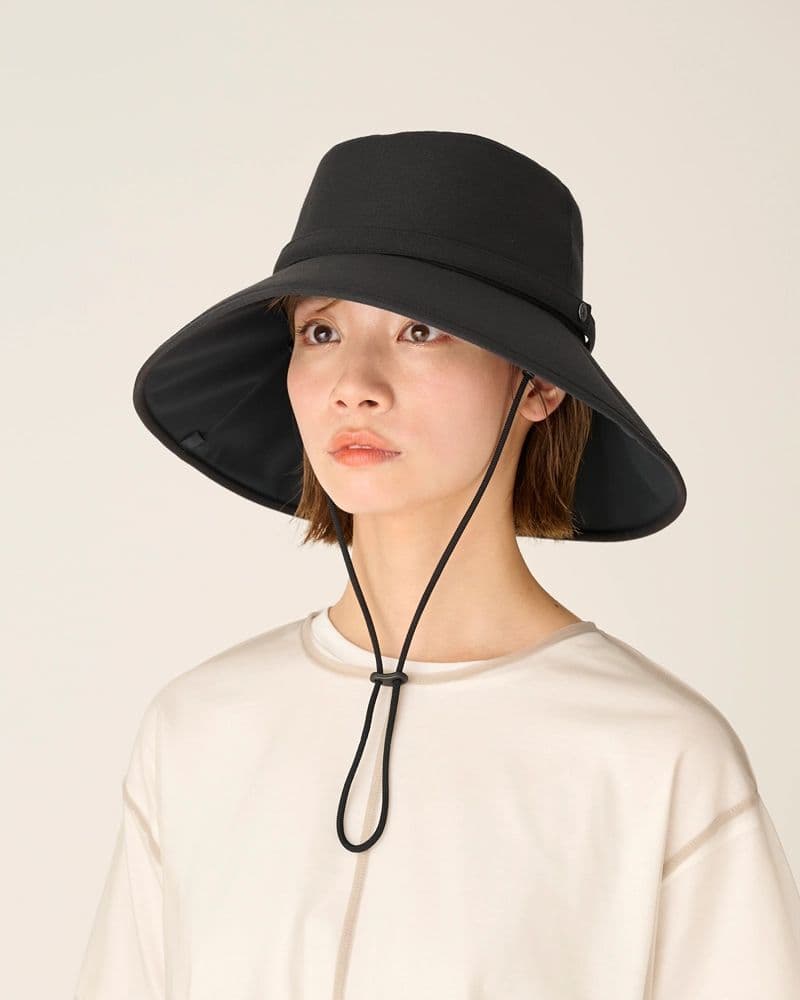 今期美品 サンバリア100 ウィンドハット ブラック Mサイズ