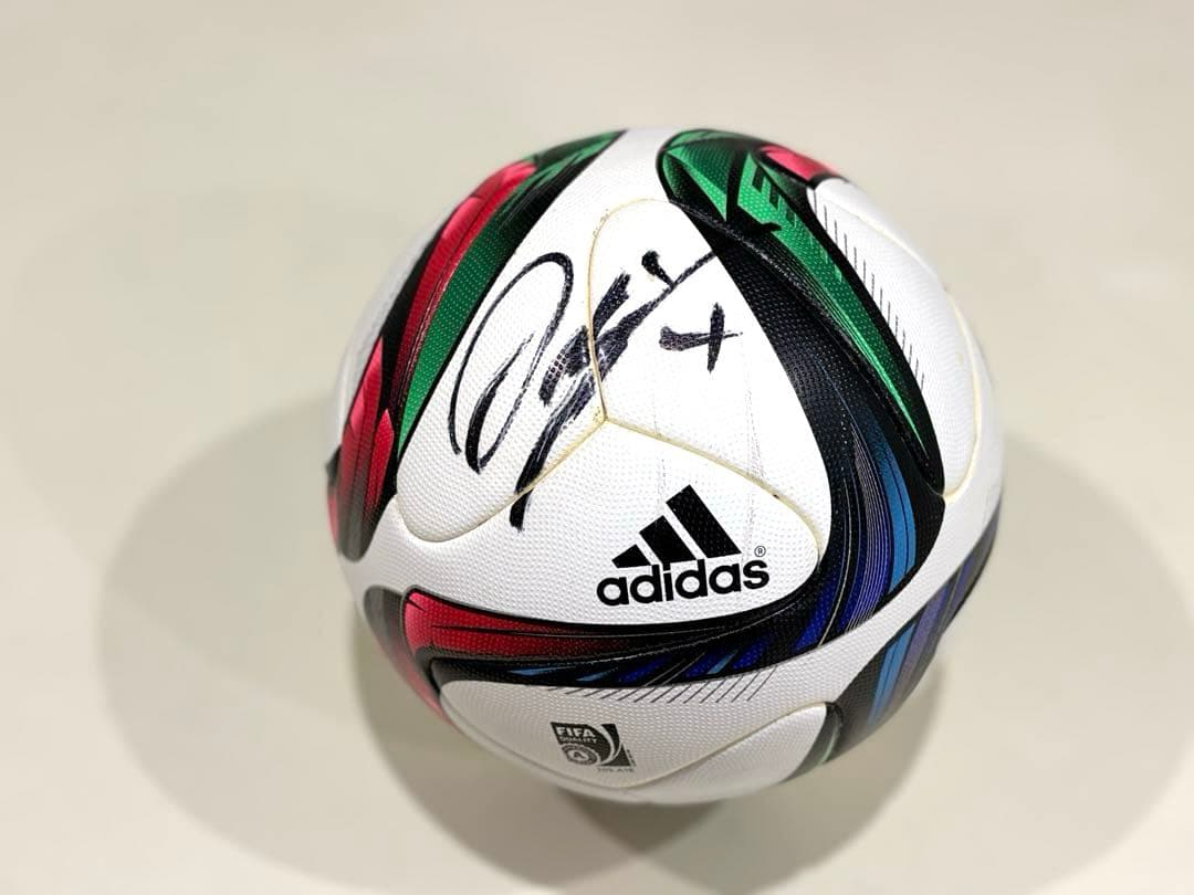 Liverpool★元浦和レッズ選手サイン入りadidasサッカーボール