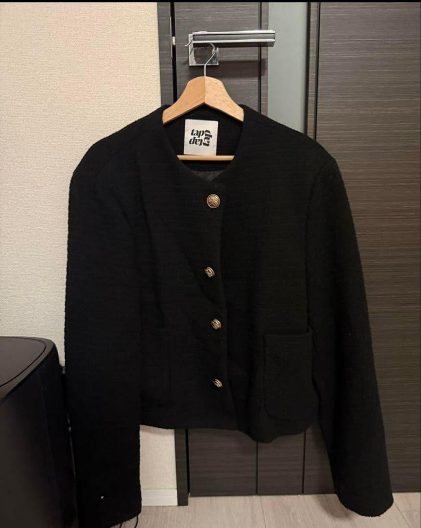 ALUDEノーカラージャケット 黒 ショート丈