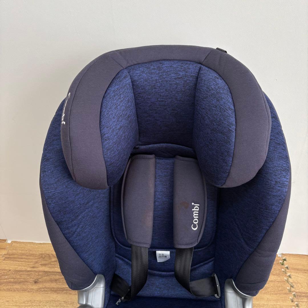 【美品】Combi セイブトレック ISOFIX エッグショック ネイビー