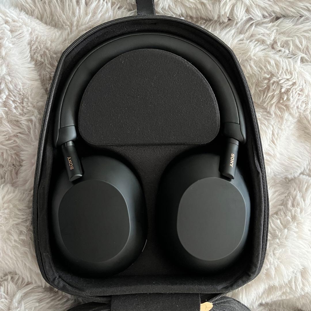 【美品】WH-1000XM5　ブラック ソニー　ワイヤレスヘッドホン