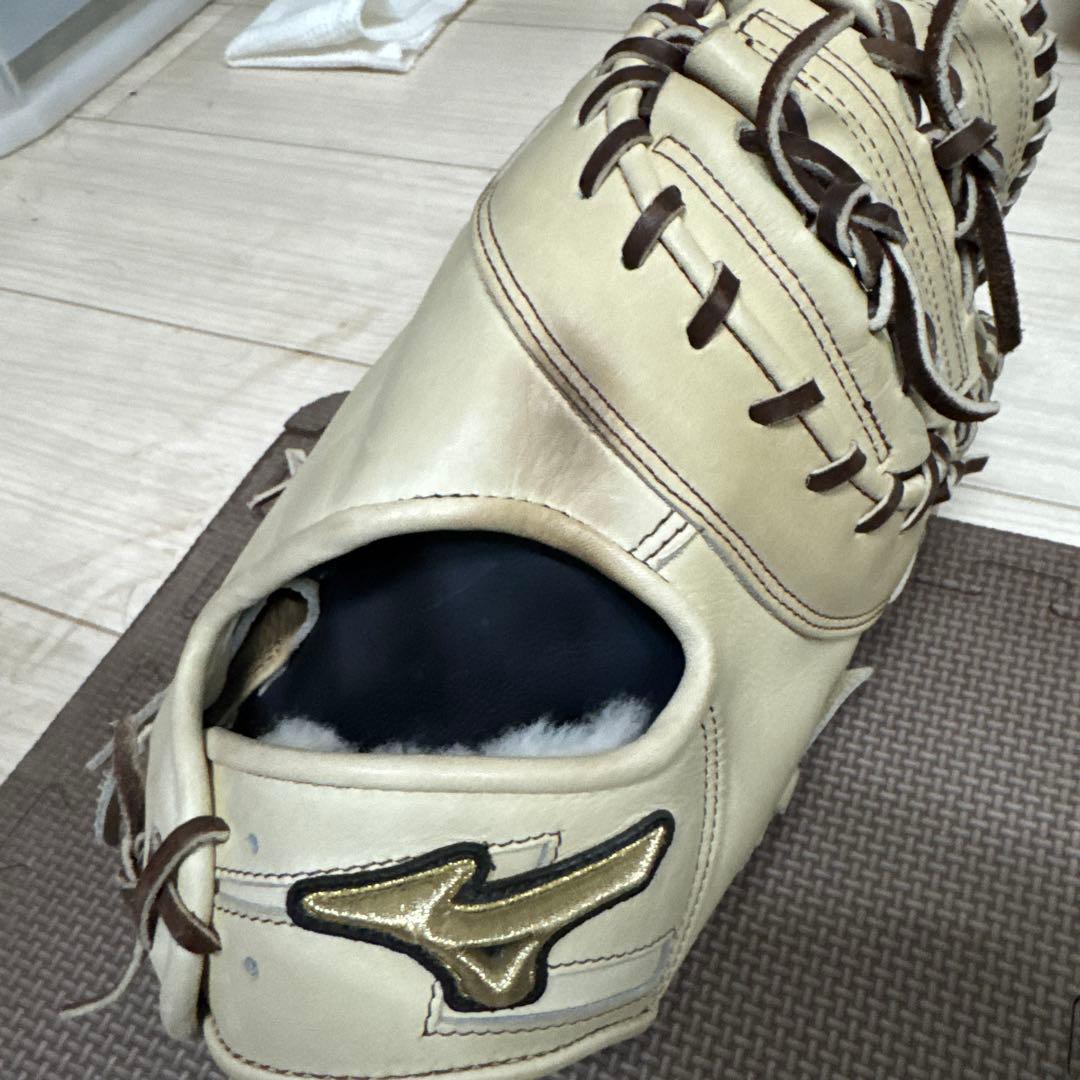 Mizuno 硬式グローブ クリーム色