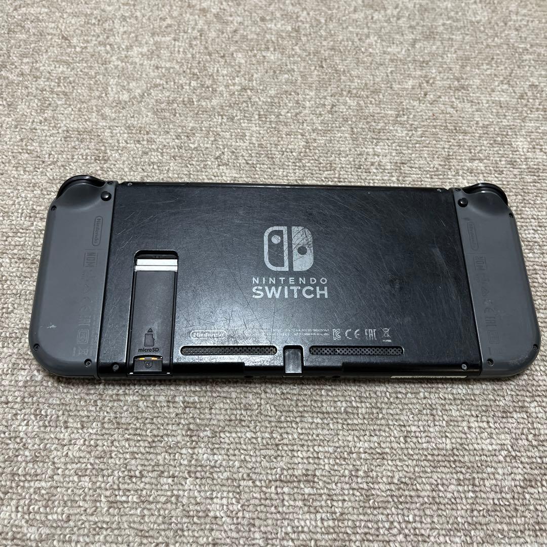 1779 Switch スイッチ　本体　グレー