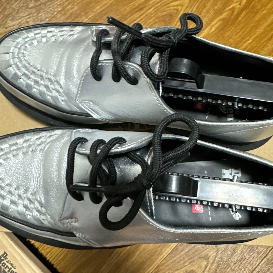 Dr.Martin × supreme