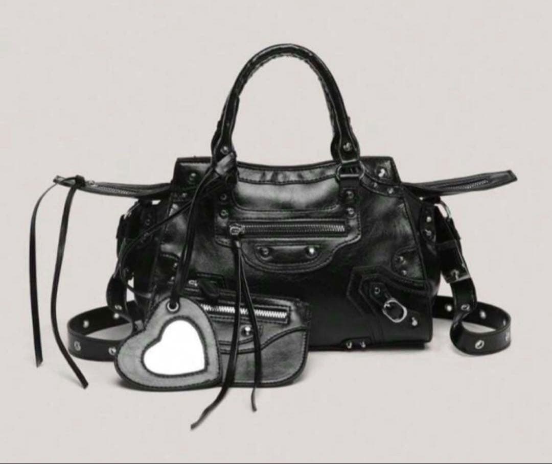 即日発送可 BALENCIAGA ブラック 2WAY ショルダーバッグ