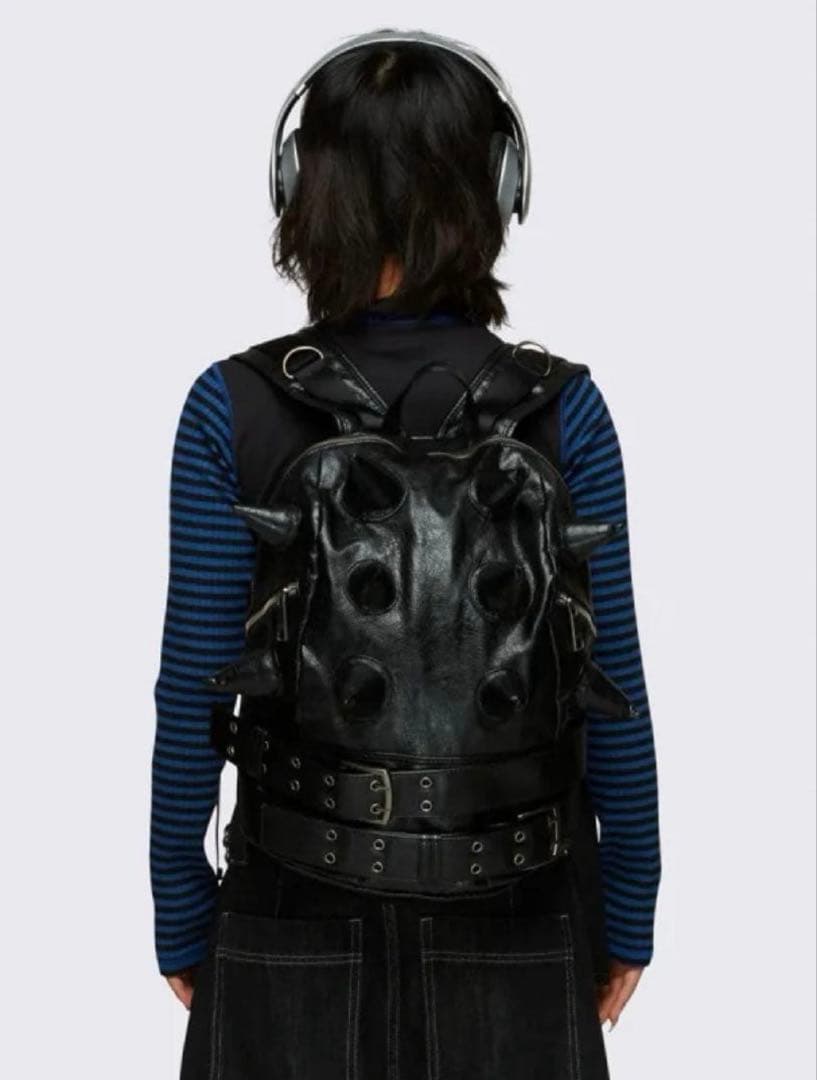 minga london y2k リュック　swag archive