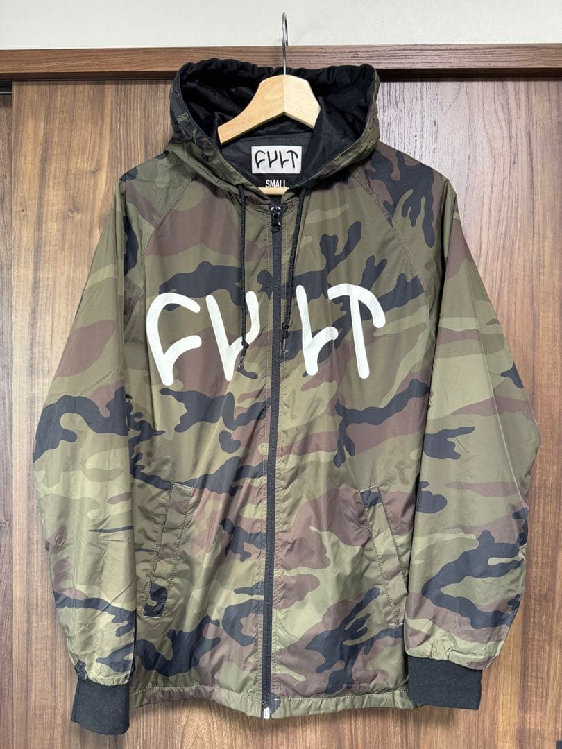 CULT 迷彩ジャケット Sサイズ