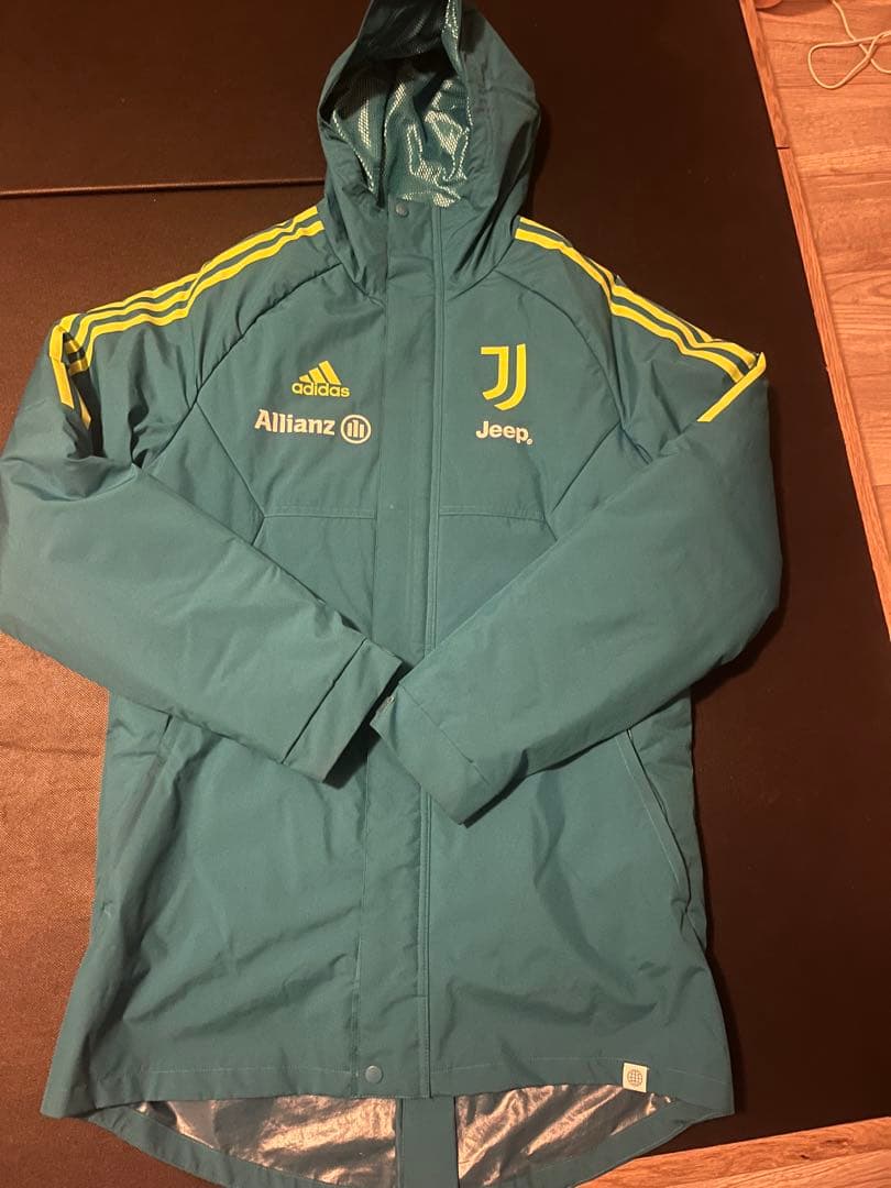 激レア 日本未発売 ユベントス ベンチコート 移動着 トレーニングウェア