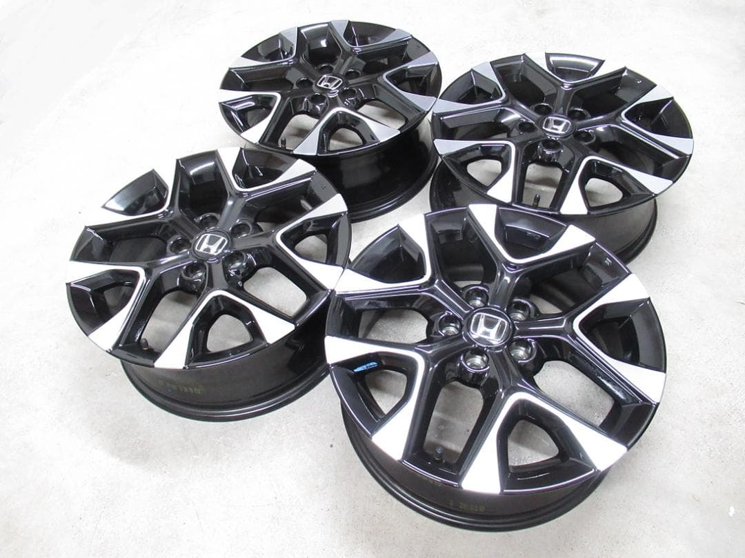 ZR-V Zグレード 純正 アルミホイール　7J　+50　114.3　ホンダ