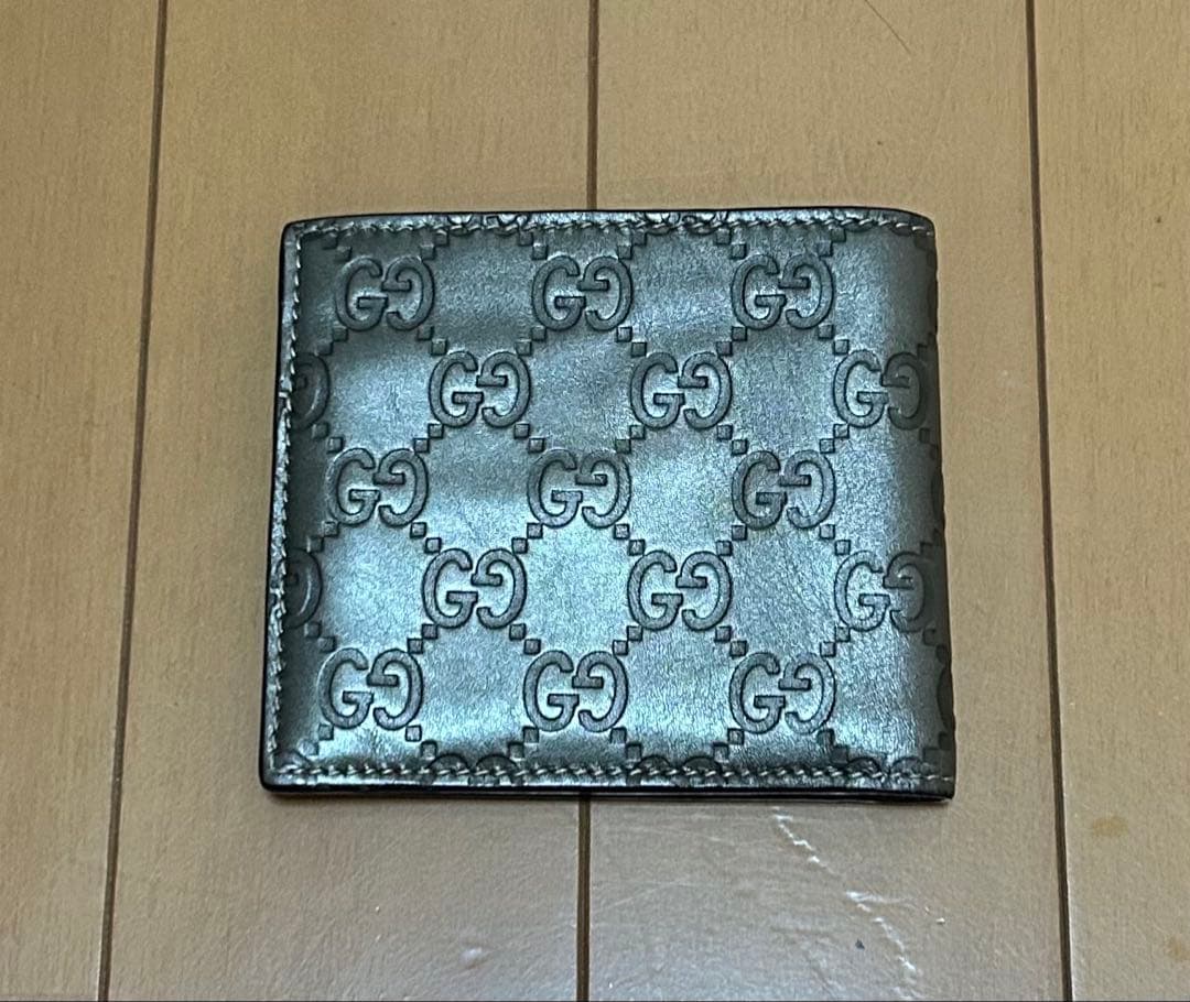 【GUCCI グッチ シマ レザー オリーブグリーン 二つ折り財布】