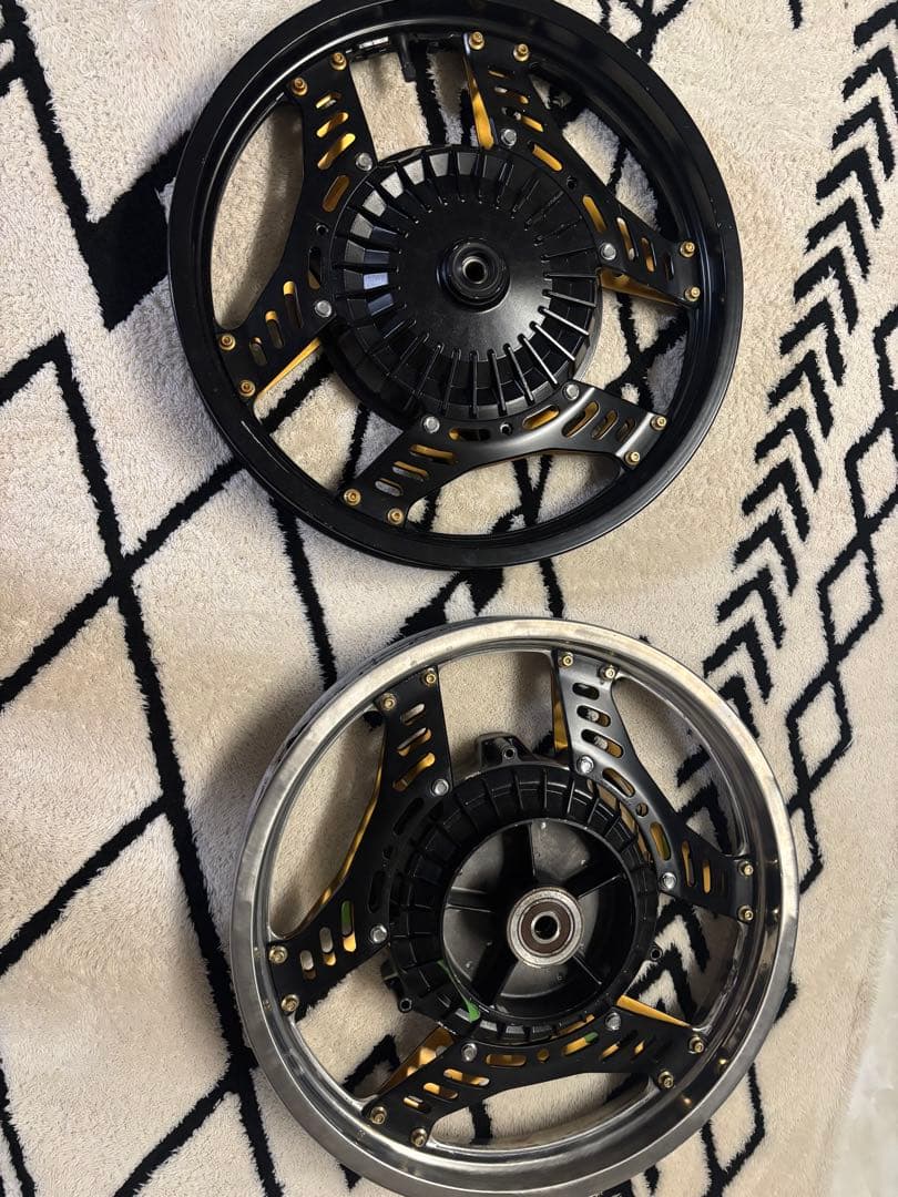 cbx400f 前後ホイールリメイクホイール　製造年月日一致　当時物　HONDA