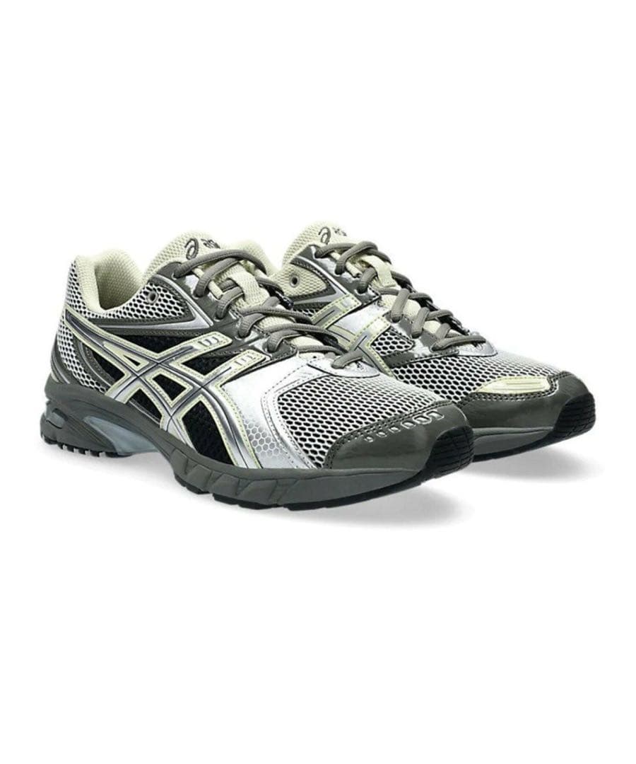 靴 ASICS GEL-DS TRAINER 14/1203A607.020