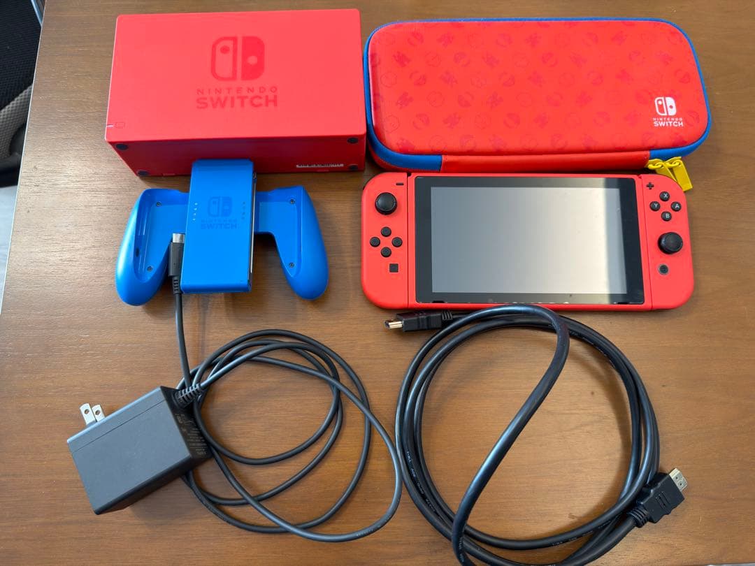 【美品】Nintendo Switch 本体 マリオレッド　限定カラー
