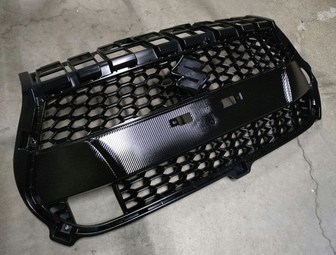 た*け様 スズキ スイフトスポーツZC33S フロントグリル塗装品