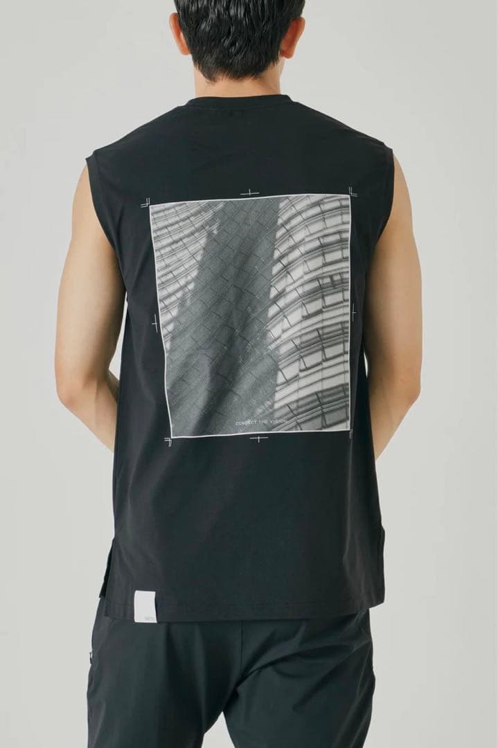三津家着 &MOSS アンドモス ノースリーブ Tシャツ ユニセックス 2