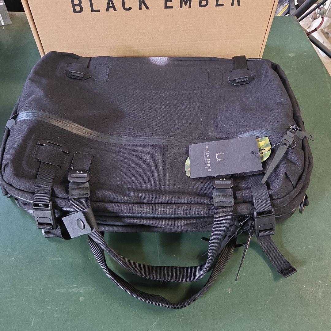 BLACK EMBER FORGE 30　オプションストラップ付き