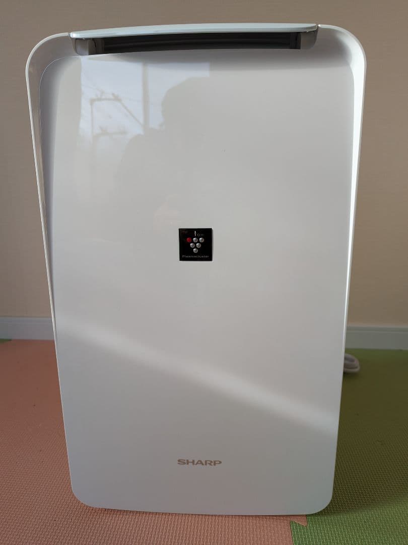 SHARP　衣類乾燥除湿機（ CV-S71-W）2024年製