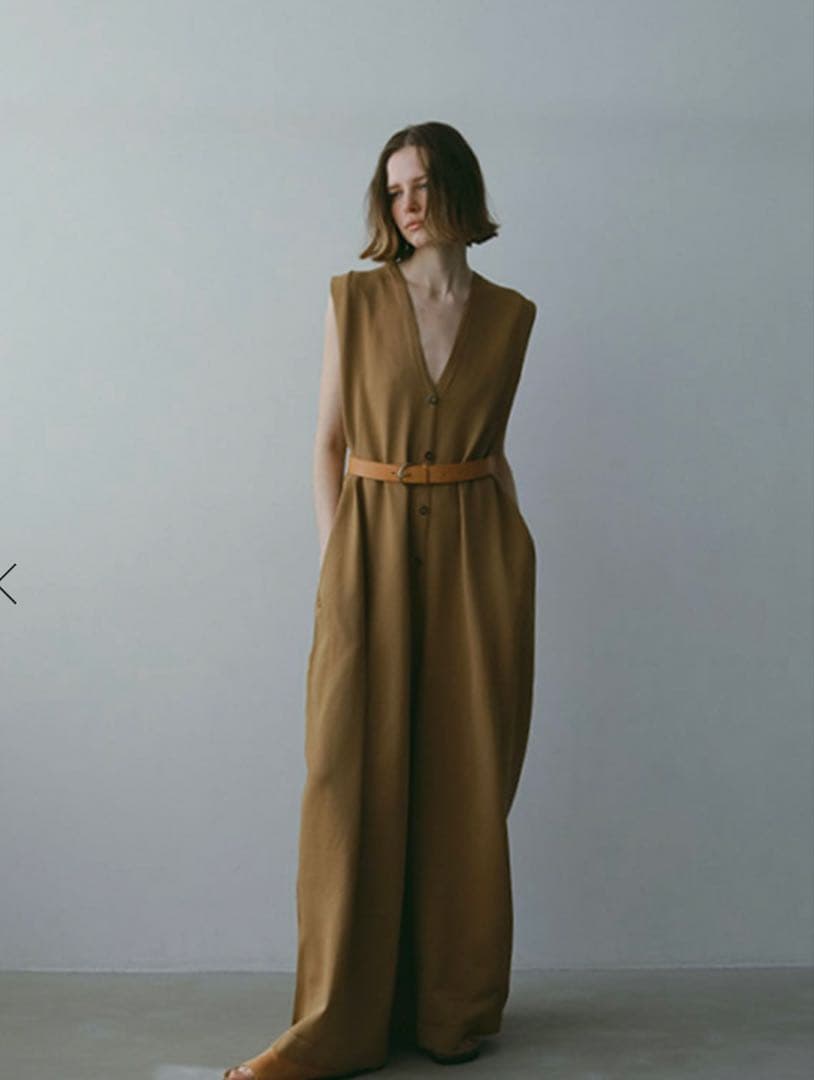 エトレトウキョウ　フロントボタンニットオールインワン