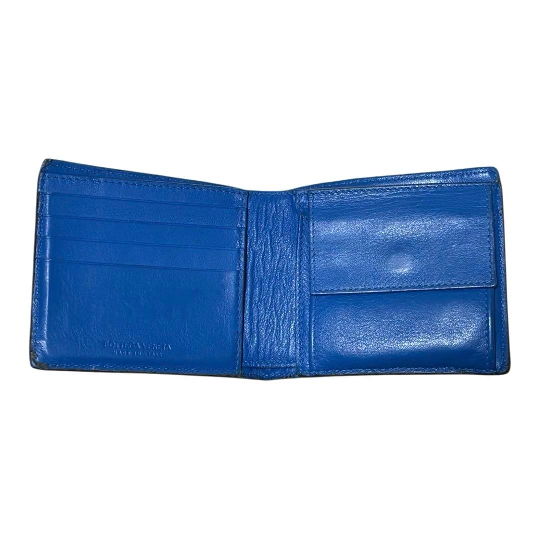 人気　ボッテガヴェネタ　折り財布　バイカラー　フラップ　マキシイントレチャート